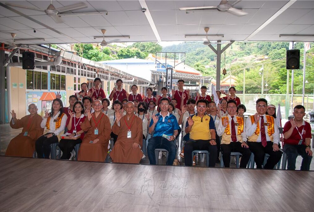 槟城中学生三好学佛营圆满　学佛路上你我同行